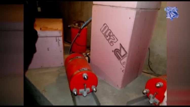 nieznane_podziemia_zamku_ksiaz_2010.mp4